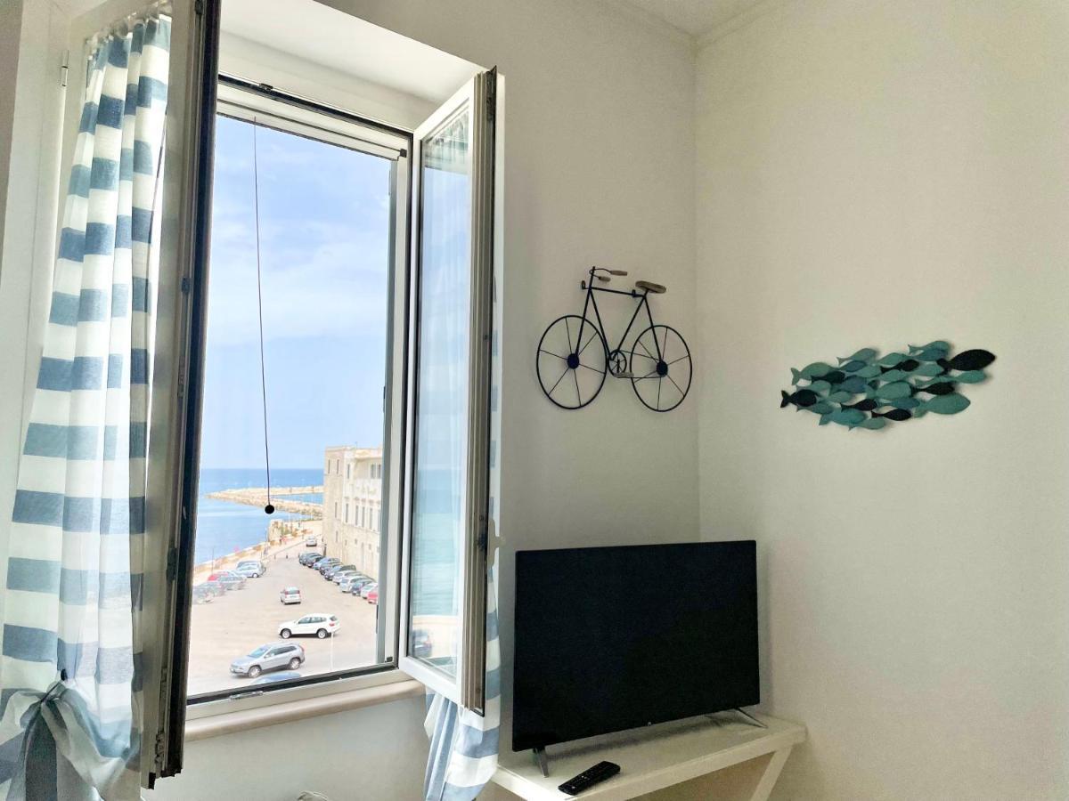 Casa Rosita-Vista Cattedrale,Mare,Tribunale E Castello Nel Pieno Centro Di Trani-Wifi מראה חיצוני תמונה